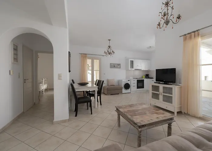 Aparthotel Iliada 4*