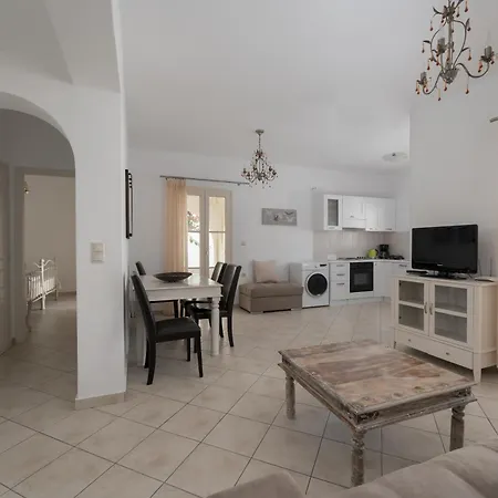 Апарт-отель Iliada 4*