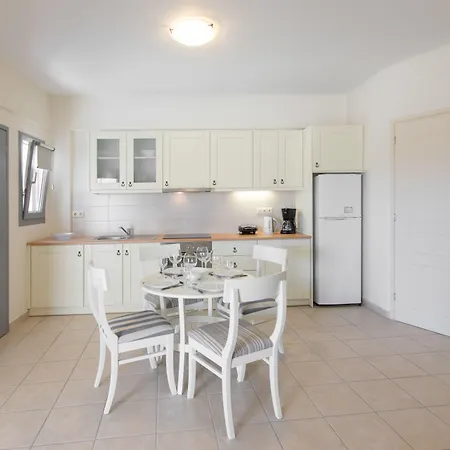 Iliada Апарт-отель 4*