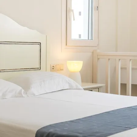 Iliada Hotel apartamentowy Agios Prokopios (Naxos)