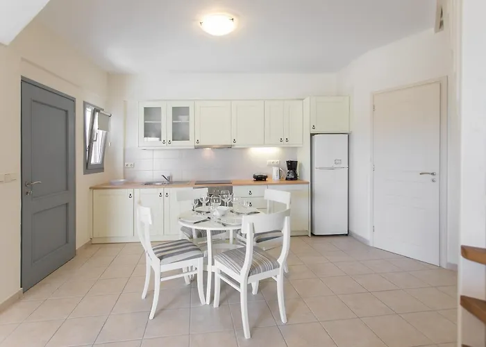 מלון דירות Iliada איוס פרוקופיוס